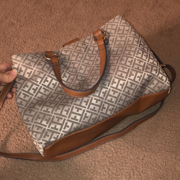 Tommy Hilfiger purse & Coach Satchel - Picture 8 of 8